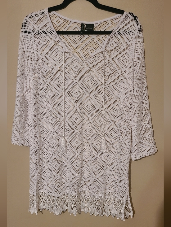 new directions Tops - Women's White Crochet V-Neck Tunic with Tassel Tie Swim Cover Up Size L